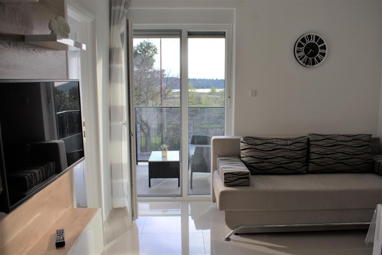 Apartments Rena Šibenik Eksteriør bilde