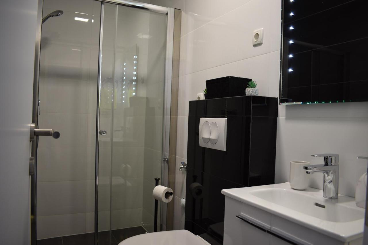 Apartments Rena Šibenik Eksteriør bilde