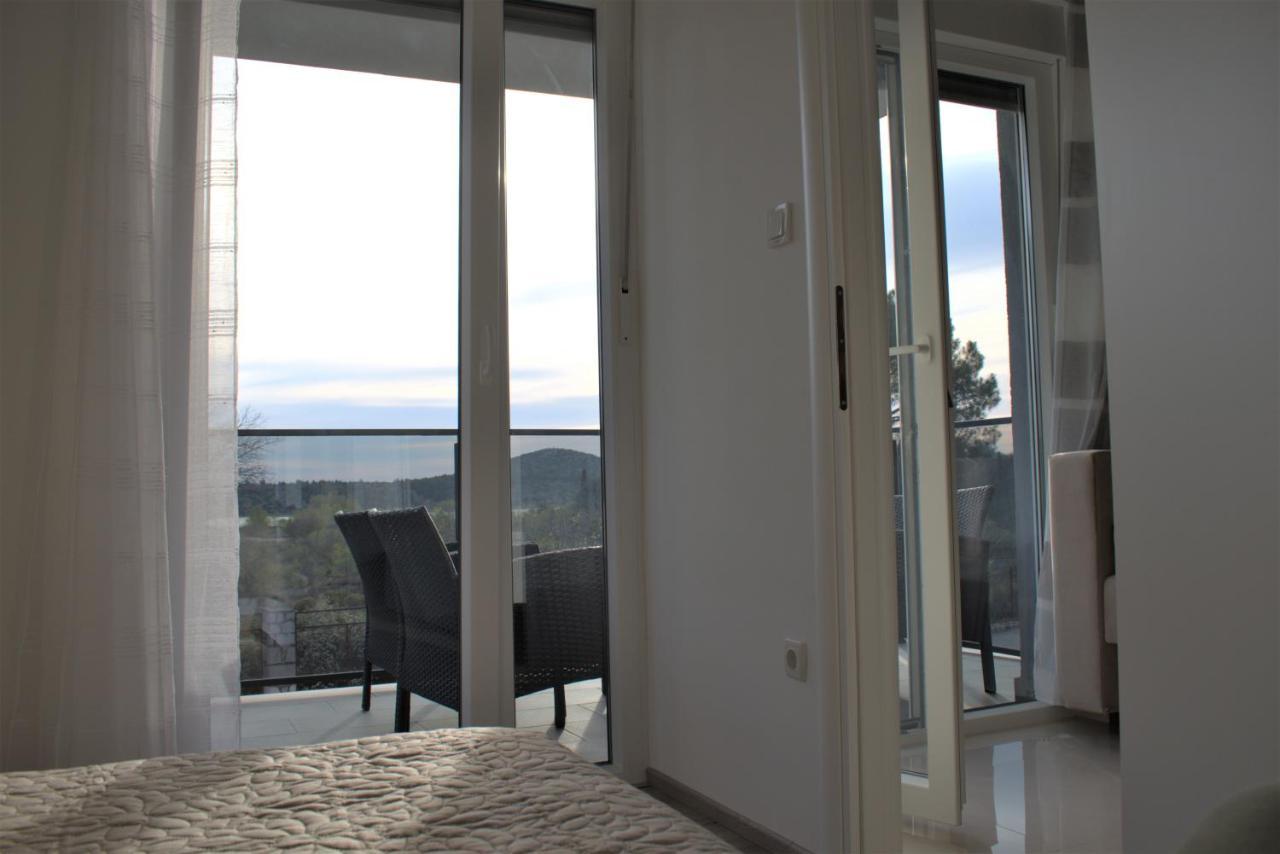 Apartments Rena Šibenik Eksteriør bilde