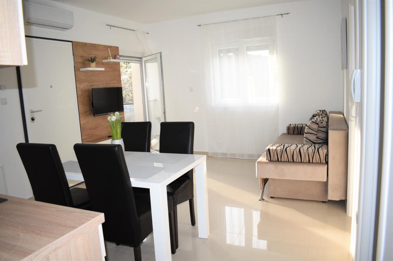 Apartments Rena Šibenik Eksteriør bilde
