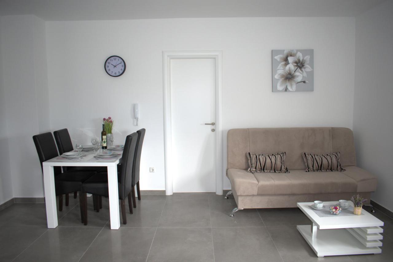 Apartments Rena Šibenik Eksteriør bilde